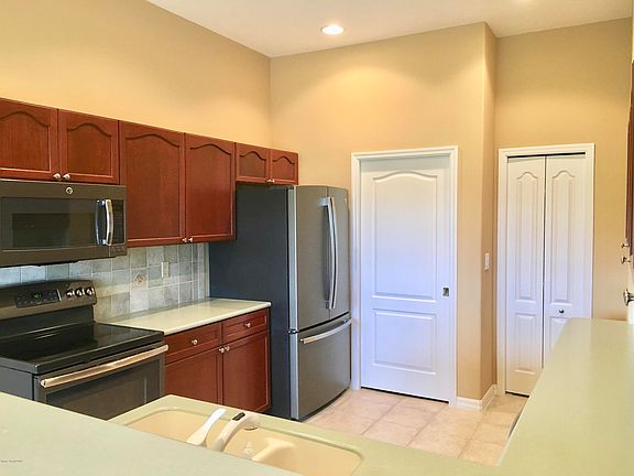 4th image of 2254 Brightwood Cir