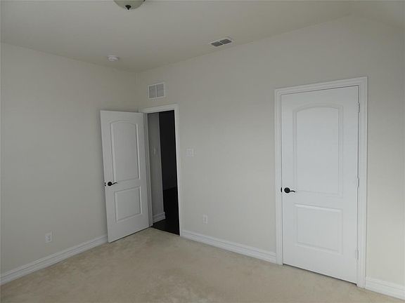 5th image of 216 Cielo Azure Ln