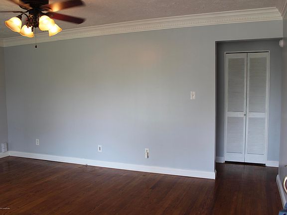 3rd image of 11811 Poplarwood Dr