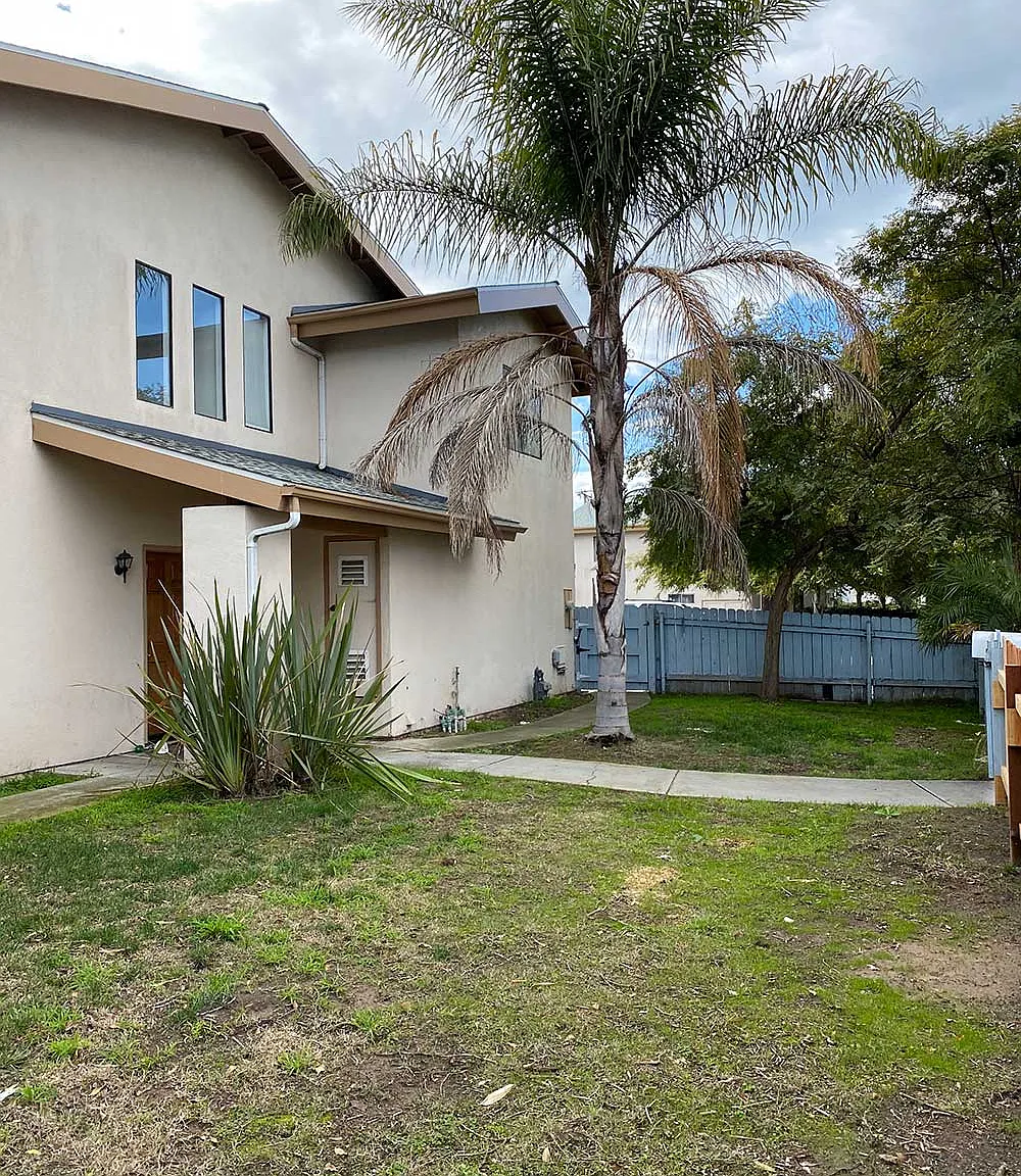 7 bed, 3.5 bath, $2,000 — Photo 3