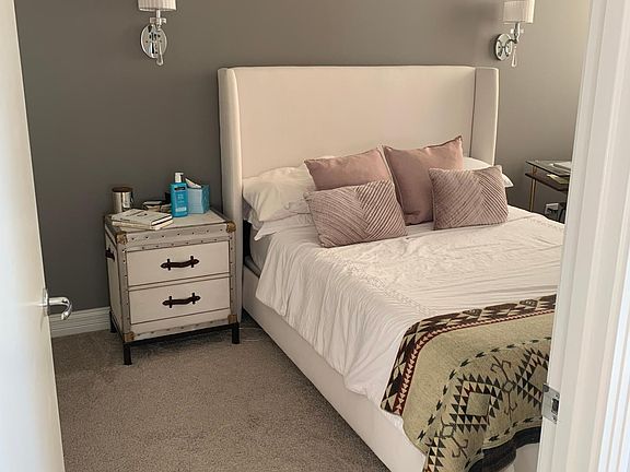 5th image of 400 N Lasalle Dr Unit 2609
