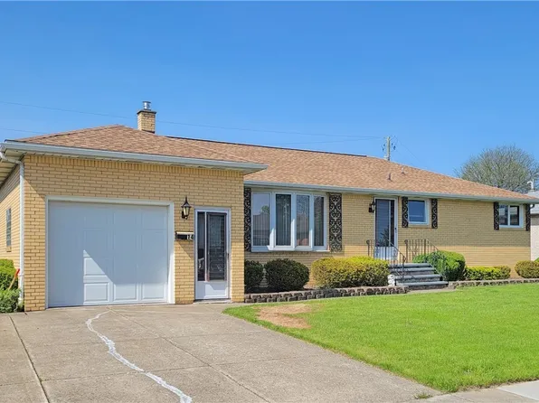 14 Constance Ln, Cheektowaga, NY 14227