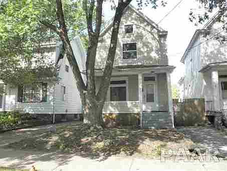 1st image of 1117 N Douglas St