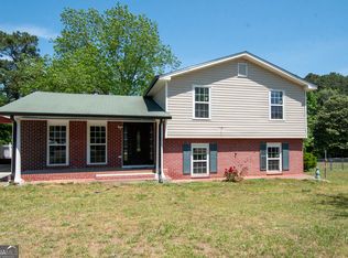420 Henson Cir, Carrollton, GA 30117