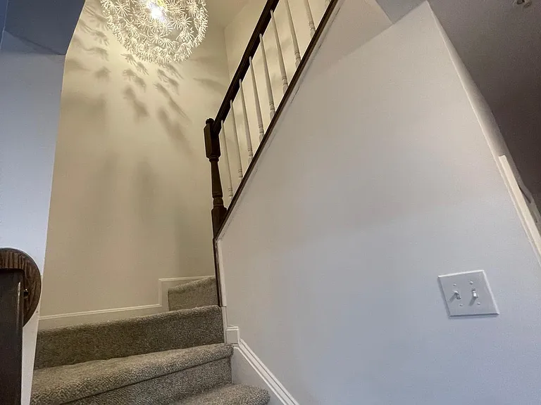 10340 Bridle Ct — Photo 6