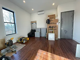 Rented by Evergreen Realty & Investments