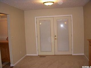2nd image of 476 Cranberry Ln