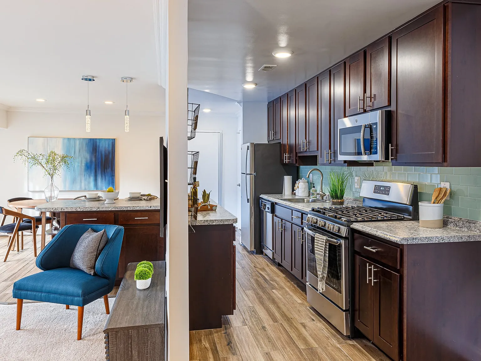 Merrifield at Dunn Loring Station Apartments — Photo 4