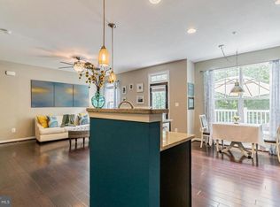 42215 Canary Grass Sq, Aldie, VA 20105