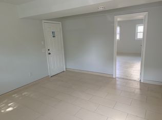 796 Inman Ave #1, Colonia, NJ 07067