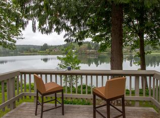 1810 Eagle Harbor Ln NE, Bainbridge Island, WA 98110