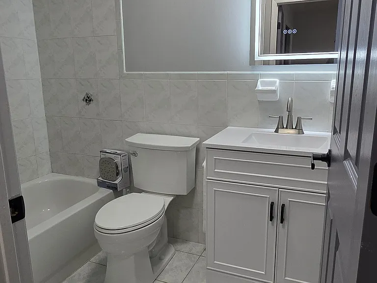 306 Marshall St #2 — Photo 9