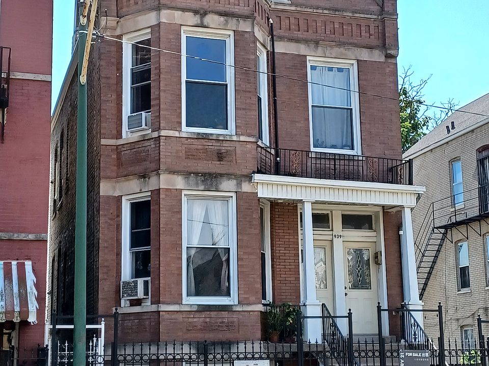 1st image of 939 W 32nd St APT 1G