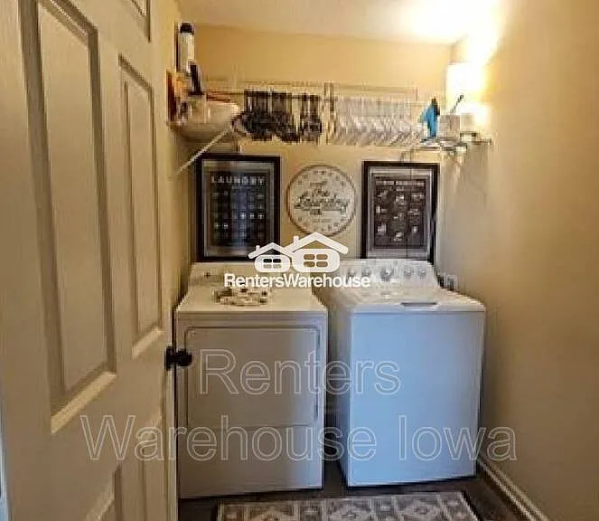 165 SE Pleasant View Dr — Photo 15