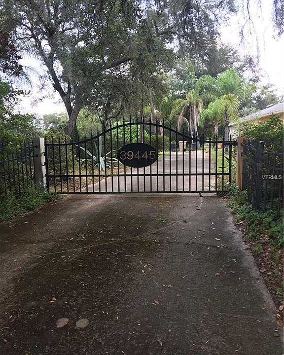 2nd image of 39445 Wildflower Way