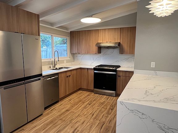 Brand new Kitchen