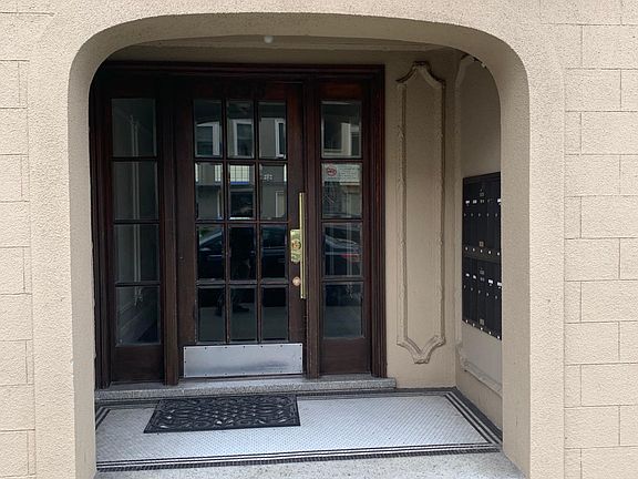 4th image of 1535 Francisco St APT 1