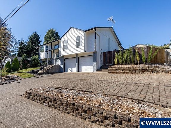 3rd image of 183 Holder Ln SE