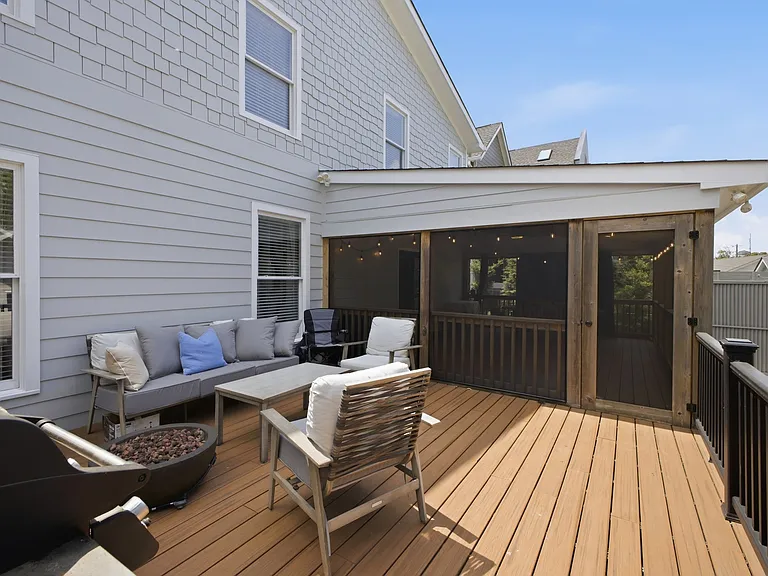 1102 Caldwell Ave — Photo 40