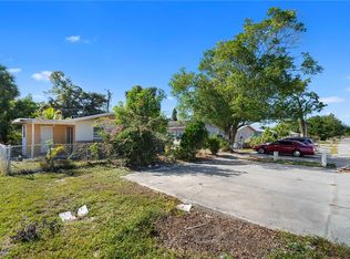 1706 Cypress Dr, Fort Myers, FL 33907
