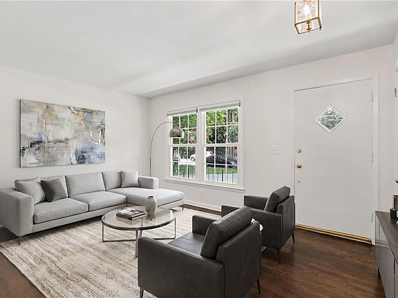 5th image of 2973 Delcourt Dr