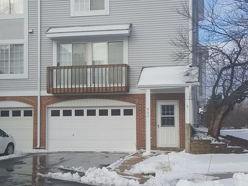 1st image of 863 W Saint Johns Pl