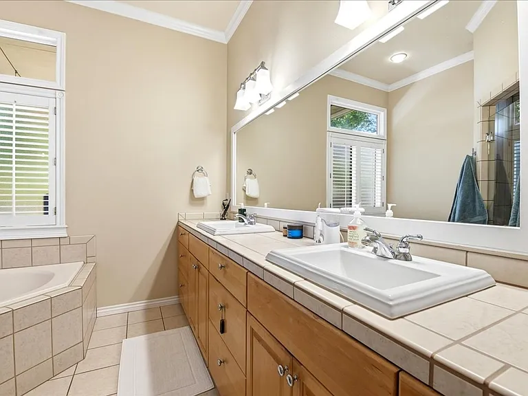 5521 E Quartersawn St — Photo 27