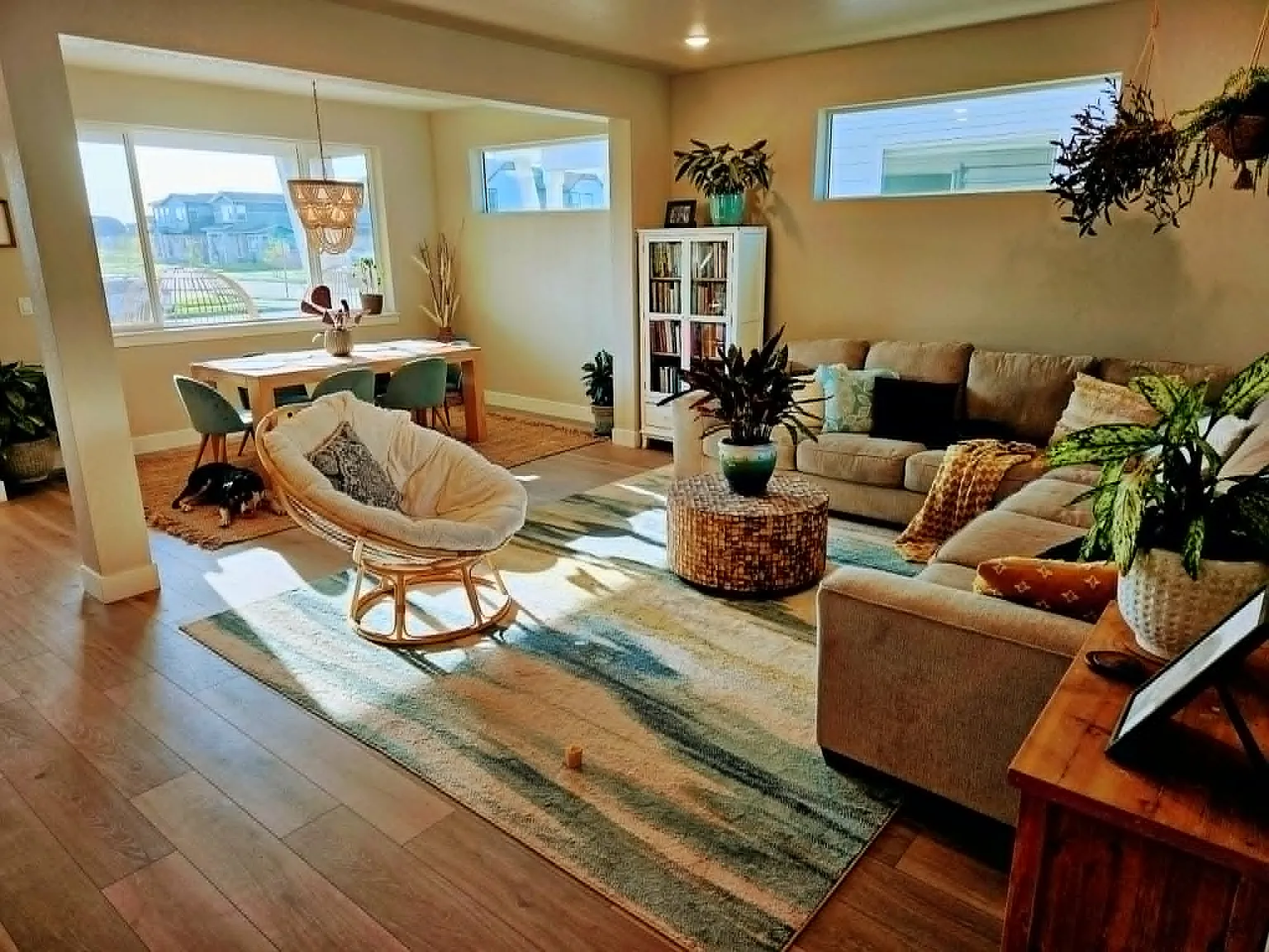 3 bed, 2197 sqft, $800 — Photo 4