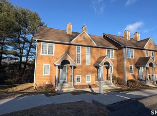 Millbrook, East Windsor, CT 06016