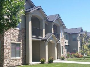 980 W Parkstone St #C-206, Meridian, ID 83646
