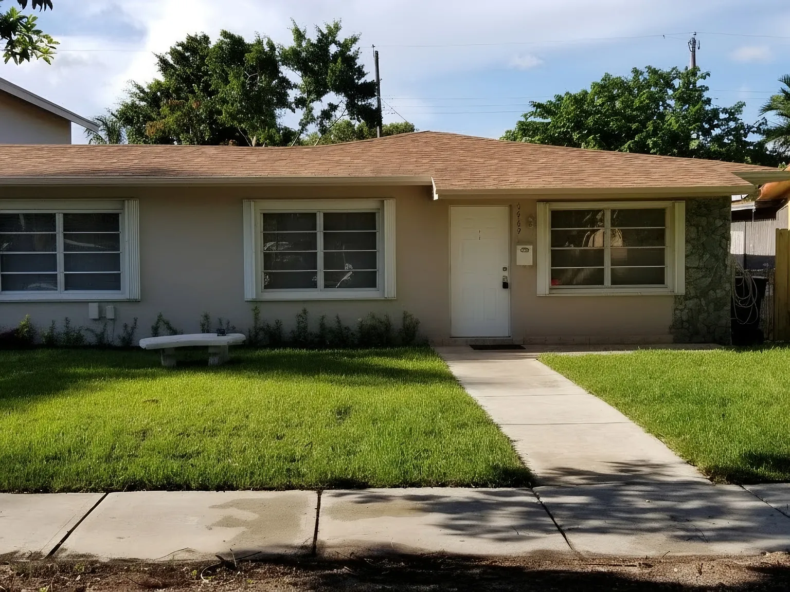 3 bed, 1653 sqft, $3,900 — Photo 1