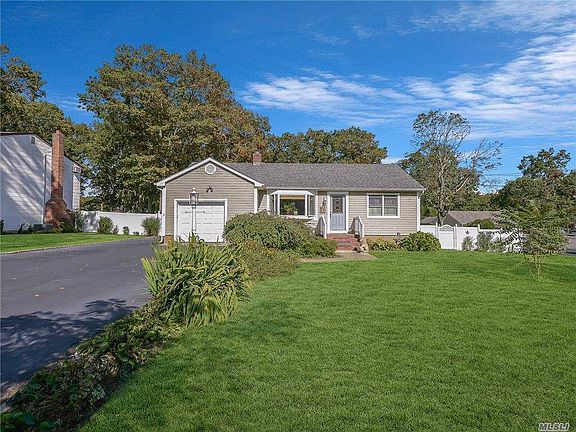 2nd image of 71 Port Ave
