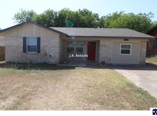 2105 Wayne St, Copperas Cove, TX 76522