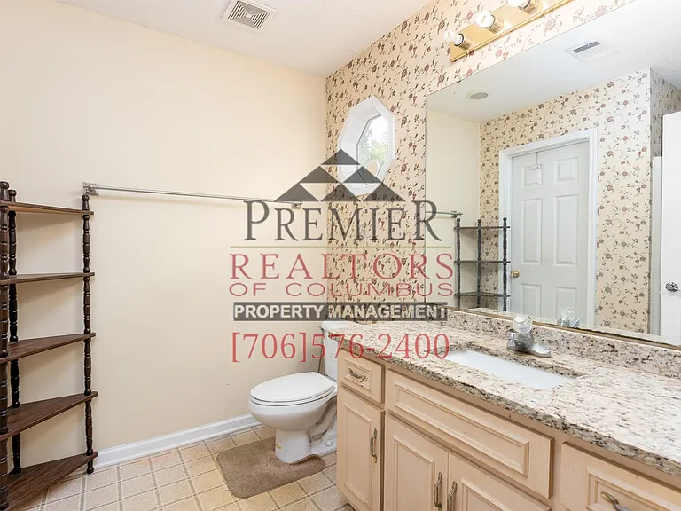 1740 Doerun Dr — Photo 24