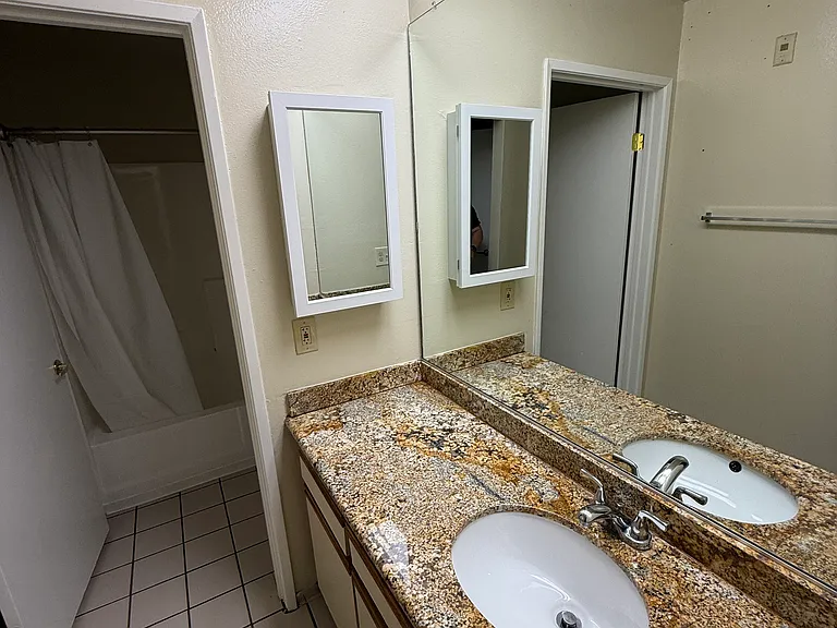 Arminta South — Photo 47