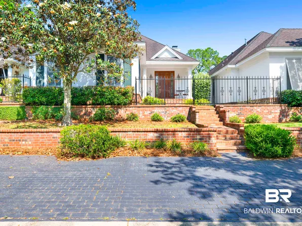 17030 Tennis Club Dr #V-2b, Fairhope, AL 36532