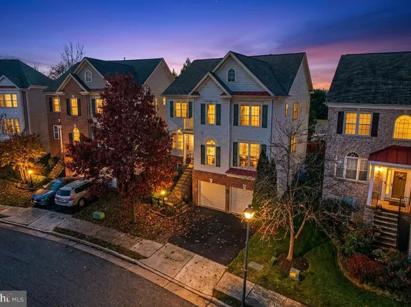 7204 Lyndam Hill Cir, Lorton, VA 22079