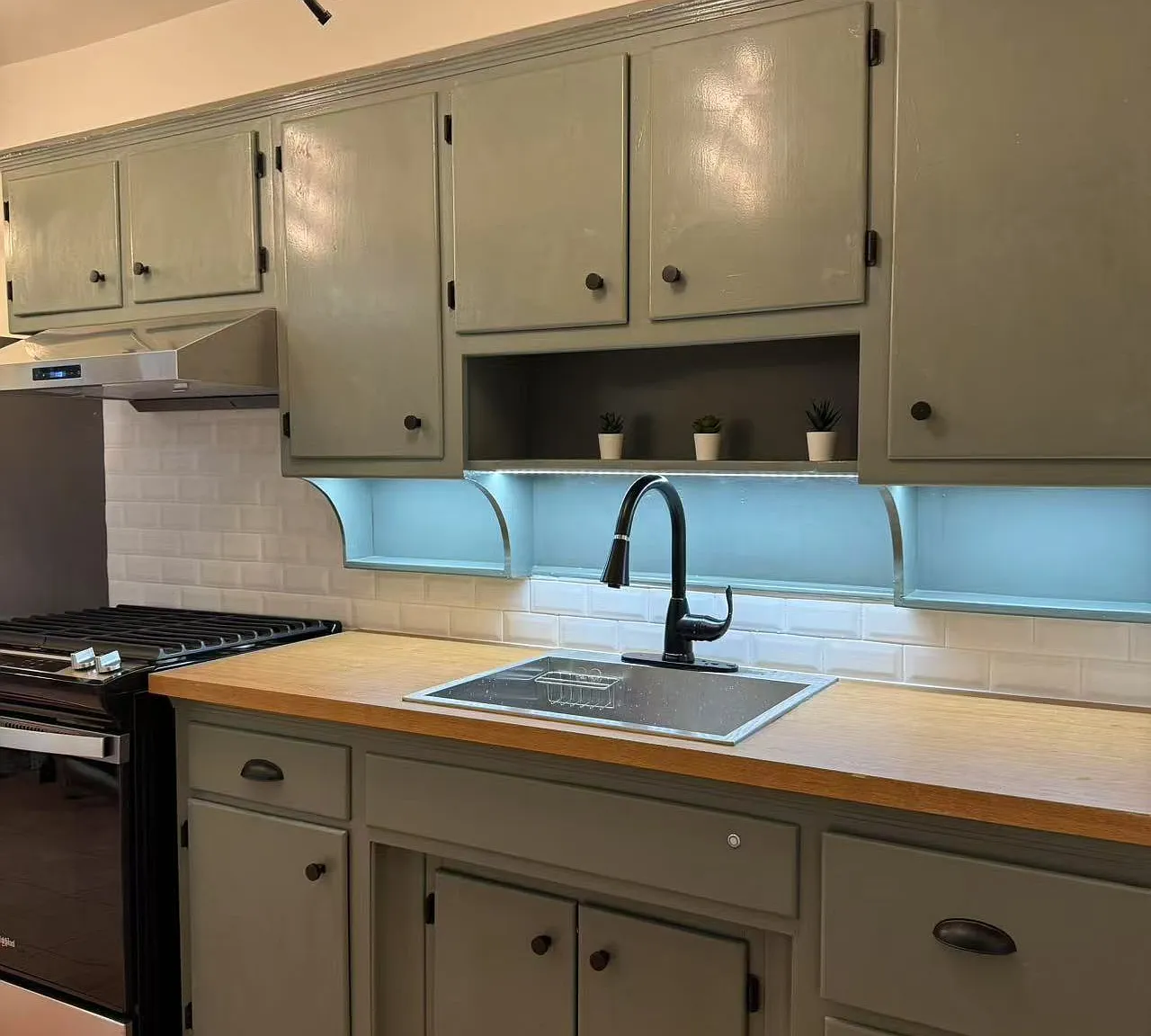 1 bed, 750 sqft, $1,980 — Photo 4