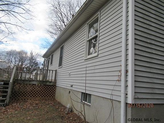 4th image of 13 Gibson Ave