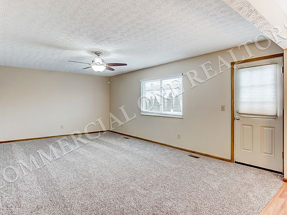 5th image of 5272 Windflower Ct