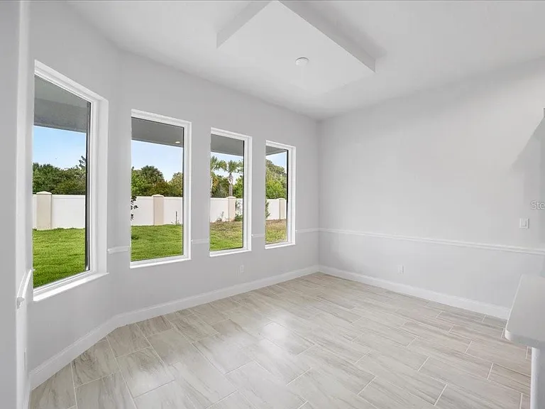 60 Del Palma Dr — Photo 29
