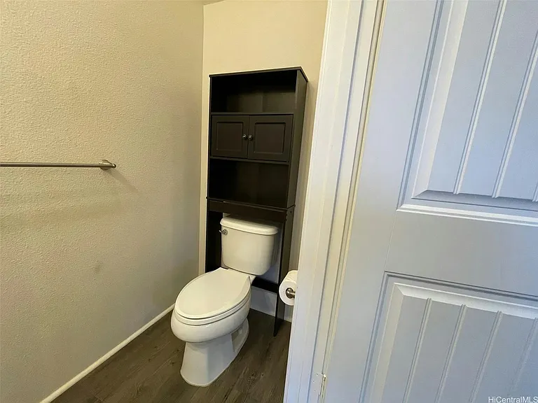 724 Kakala St — Photo 17