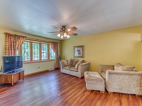 4th image of 7511 165th St