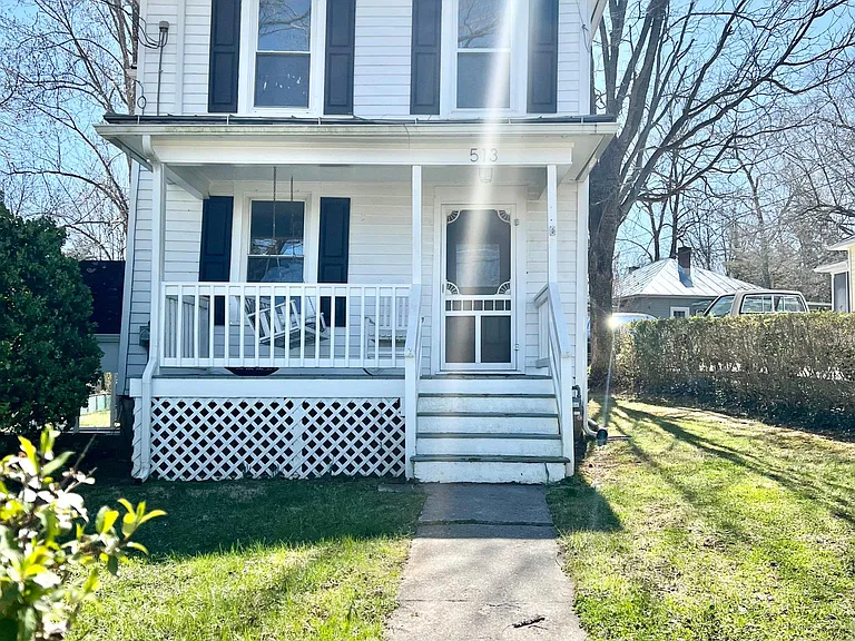 513 Maury St — Photo 1