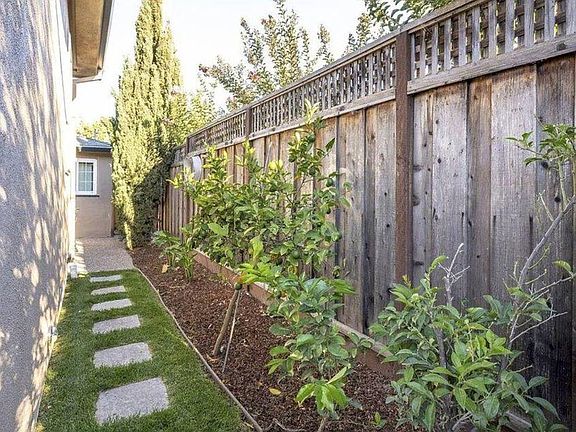 4th image of 3804 Orinda Dr