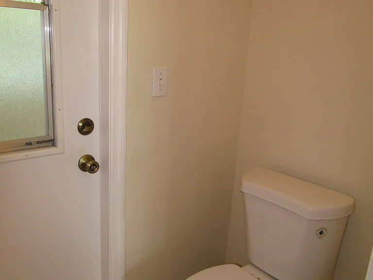 2624 Valencia Rd — Photo 21