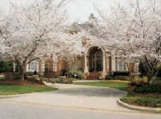 213 Versailles Dr, Cary, NC 27511