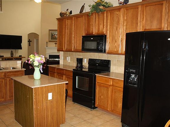 4th image of 1637 Silverstone Dr