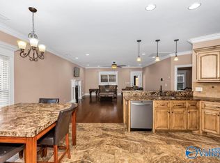 25917 Fieldstone Dr, Madison, AL 35756