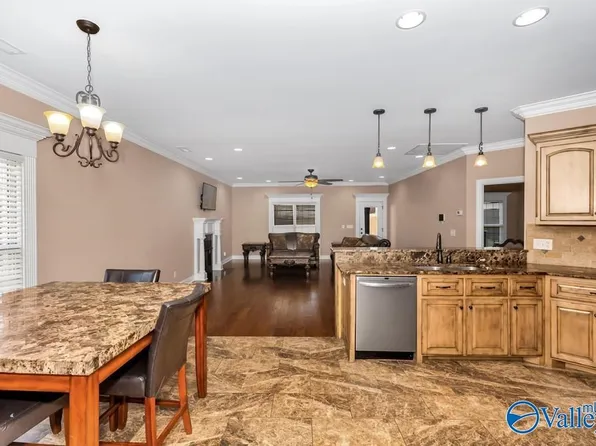 25917 Fieldstone Dr, Madison, AL 35756